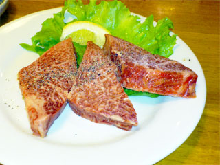 大衆肉料理 今久 料理